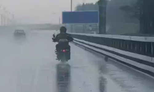 ஜேடர்பாளையம் சுற்றுவட்டார பகுதிகளில் திடீர் மழை