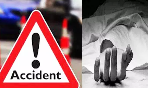 மோட்டார் சைக்கிள் மோதி வாலிபர் பலி