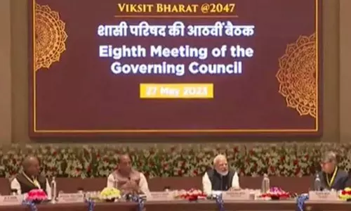 பிரதமர் தலைமையில் நிதி ஆயோக் கூட்டம் - தமிழகம் உள்பட 8 மாநில முதல் மந்திரிகள் புறக்கணிப்பு