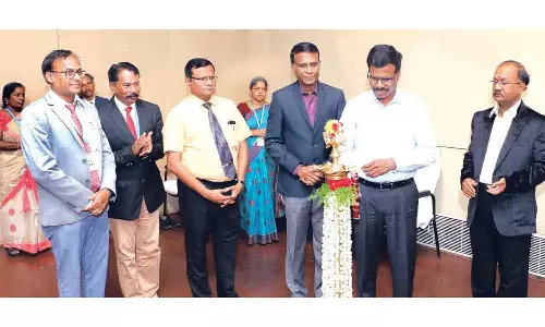 1,000 மாணவர்களுக்கு பணிநியமன ஆணை