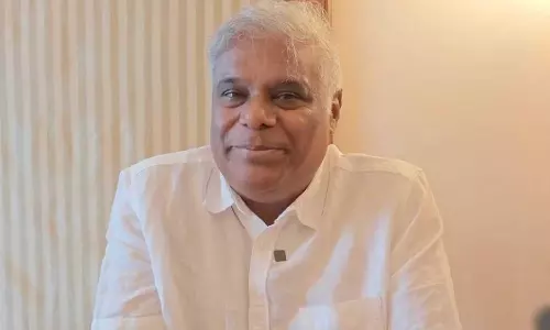 60 வயதில் 2-ம் திருமணம்.. விமர்சித்தவர்களுக்கு பதிலடி கொடுத்த ஆஷிஷ் வித்யார்த்தி