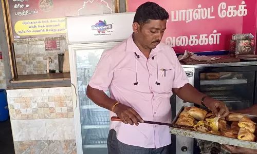உணவு பாதுகாப்பு அலுவலர் திடீர் சோதனை