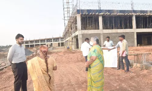 புதிய பஸ்நிலையத்தில் கலெக்டர் ஆய்வு