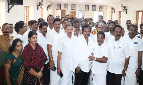 மாற்றுக்கட்சியினர் தி.மு.க.வில் இணைந்தனர்