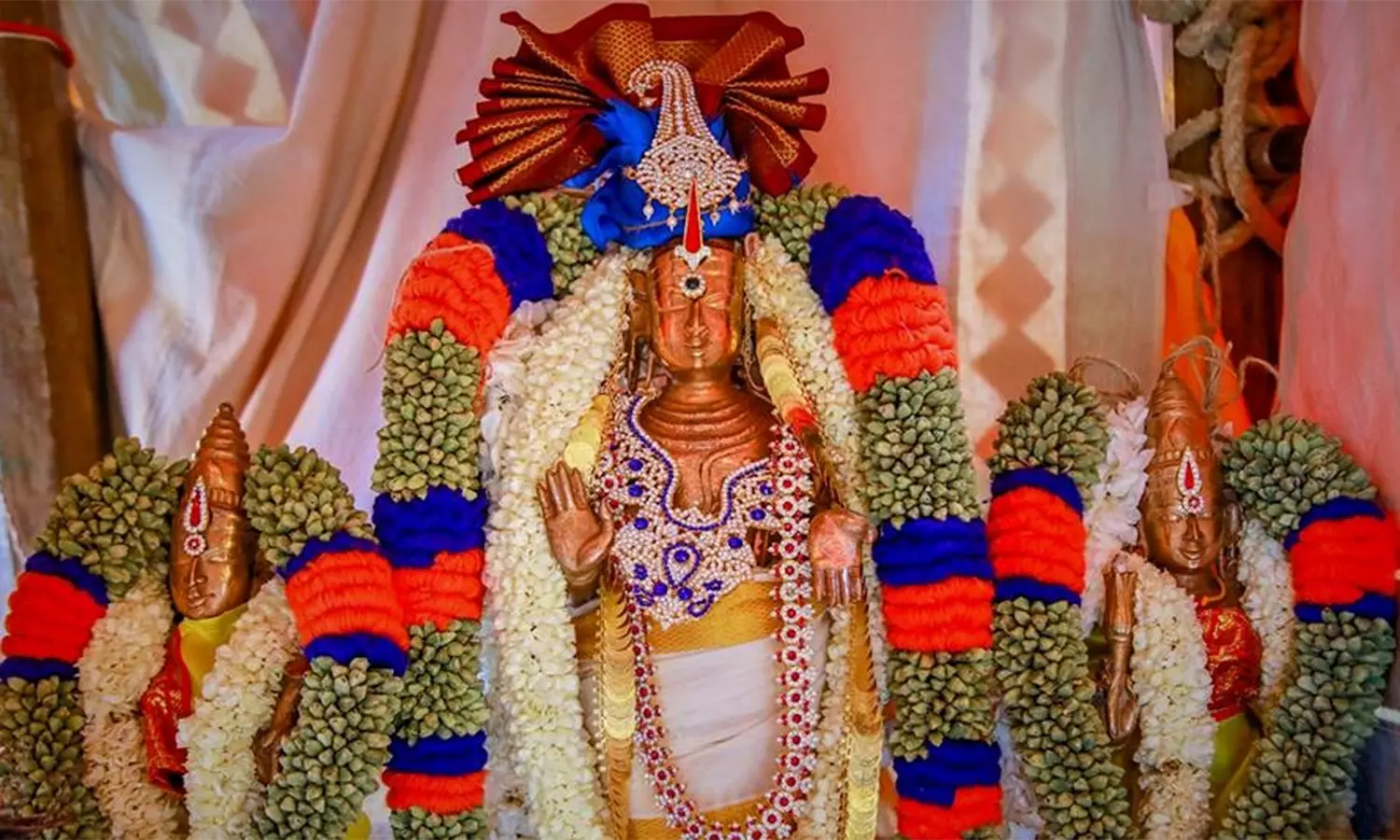 ஆன்மிகம்: இன்றைய முக்கிய நிகழ்வுகள் மற்றும் பஞ்சாங்கம்