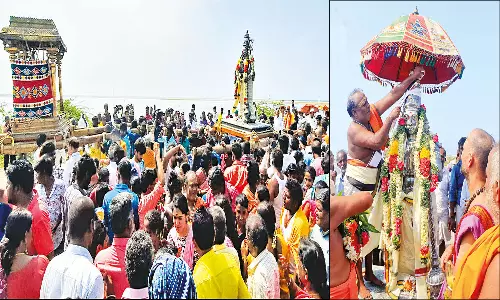 தனுஷ்கோடி கோதண்டராமர் கோவிலில் விபீஷ்ணருக்கு பட்டாபிஷேகம்