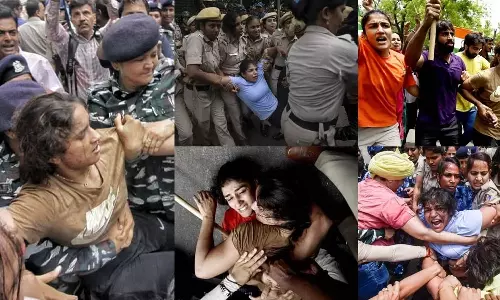 ஒலிம்பிக்கில் பதக்கம் வென்ற மல்யுத்த வீரர், வீராங்கனைகள் மீது 8 பிரிவுகளில் வழக்கு