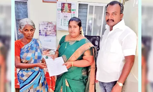 கடையம் பெரும்பத்து ஊராட்சியில் நிலமற்ற 7 பேருக்கு இலவச பட்டா