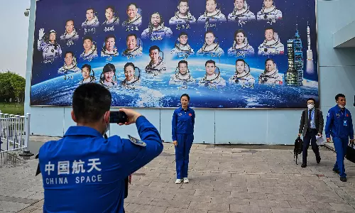 2030-க்குள் நிலவுக்கு மனிதர்களை அனுப்ப சீனா திட்டம்