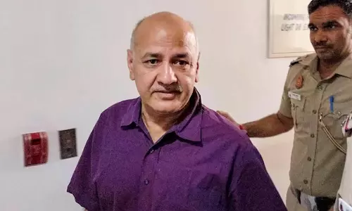 மணீஷ் சிசோடியாவுக்கு ஜாமீன் வழங்க மறுப்பு- டெல்லி ஐகோர்ட்டு உத்தரவு