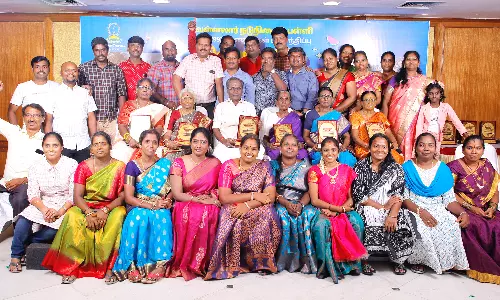 சத்துவாச்சாரி வள்ளலார் நடுநிலைப்பள்ளியில் முன்னாள் மாணவர்கள் சந்திப்பு