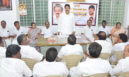 கருணாநிதி நூற்றாண்டு விழா: மூத்த முன்னோடிகள் ஆயிரம் பேருக்கு பொற்கிழி