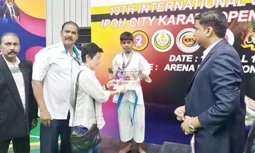 மலேசியாவில் நடந்த கராத்தே போட்டியில் தமிழக மாணவன் தங்கம் வென்று சாதனை