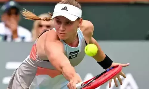 பிரெஞ்சு ஓபன் டென்னிஸ் போட்டி - 2வது சுற்றுக்கு முன்னேறினார் ரிபாகினா, ஸ்வியாடெக்