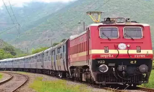 கோவை வழி ரெயில்கள் இயக்கத்தில் மாற்றம்