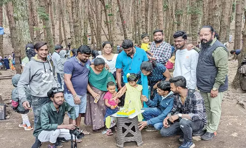 கொடைக்கானலில் சி.எஸ்.கே வெற்றியை கொண்டாடிய சுற்றுலா பயணிகள்
