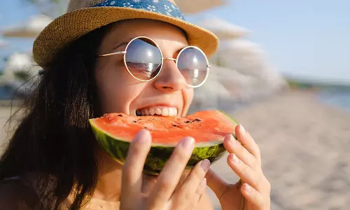 கோடை வெயிலுக்கு இதமாக சாப்பிடக்கூடிய ஆரோக்கியமான உணவுகள்..