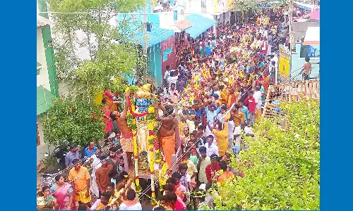 அய்யனார் கோவில் குதிரை எடுப்பு விழா