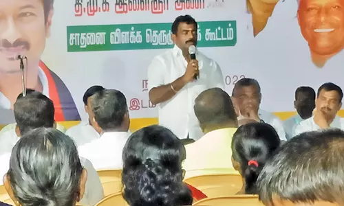 ராதாபுரம் கிழக்கு ஒன்றியத்தில்  தி.மு.க. அரசின் 2 ஆண்டு சாதனை விளக்க கூட்டம்