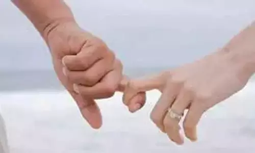 பொள்ளாச்சியில் 2-வது முறையாக காதலனுடன் ஓட்டம் பிடித்த சிறுமி