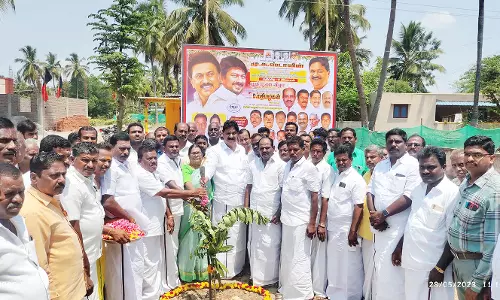 புதிய ரேஷன் கடை அமைக்கும் பணி