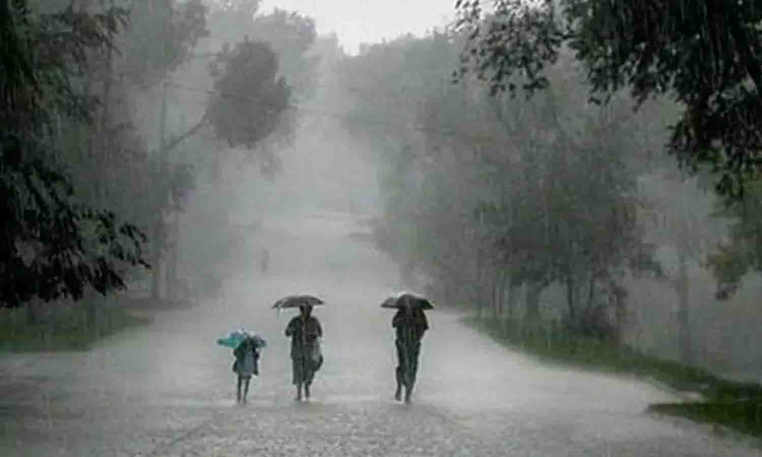 சாகுபடி பணிக்காக தென்மேற்கு பருவமழையை எதிர்பார்த்து காத்திருக்கும் உடுமலை மலைவாழ் மக்கள்