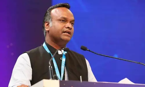 கர்நாடக அரசின் நிதிநிலை மோசமாக உள்ளது: மந்திரி பிரியங்க் கார்கே பேட்டி