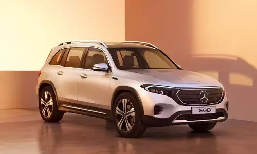 ரூ. 77.50 லட்சம் விலையில் மெர்சிடிஸ் பென்ஸ் EQB இந்தியாவில் அறிமுகம்