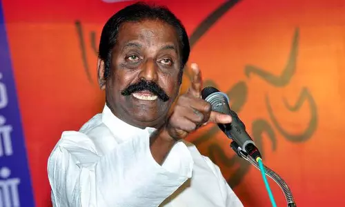 சுட்டுரையை முடக்கிவிட்டால் சீமான் தீர்ந்து போவாரா? வைரமுத்து ஆதங்கம்