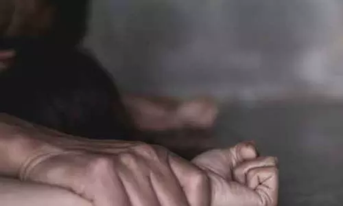 கோவையில் 13 வயது சிறுமியை பாலியல் பலாத்காரம் செய்த வாலிபர்