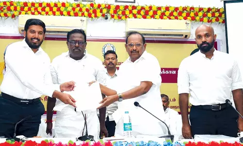 நாகையில்  அனைத்து துறை அலுவலர்களுடன் ஆய்வு கூட்டம்