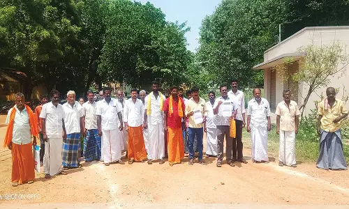 நிலக்கோட்டை ஜமாபந்தியில் அரசு பள்ளியில் போராட்டம் நடத்த மனு