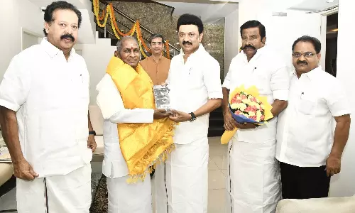 இளையராஜாவுக்கு நேரில் பிறந்தநாள் வாழ்த்து கூறிய முதலமைச்சர் மு.க.ஸ்டாலின்