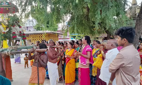 சோழவந்தான் பிரளயநாதர் கோவிலில் பிரதோஷ வழிபாடு