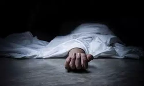 ஈரோட்டில் வெவ்வேறு சம்பவங்களில் வாலிபர்-பெண் தற்கொலை