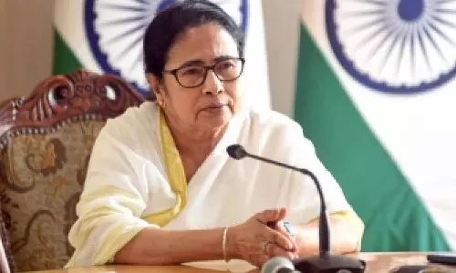 விபத்து நடந்த இடத்துக்கு மம்தா பானர்ஜி செல்கிறார்