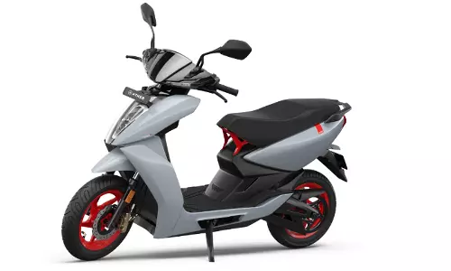 115கிமீ ரேன்ஜ், 90 கிமீ வேகம் - ஏத்தர் 450S மாடல் விவரங்கள் வெளியீடு!