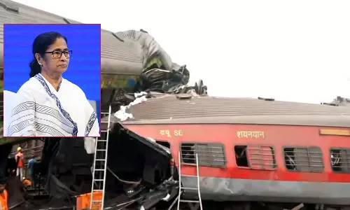 இந்த நூற்றாண்டின் மிகப்பெரிய ரெயில் விபத்து: பலி எண்ணிக்கை அதிகரிக்கலாம்- மம்தா பானர்ஜி