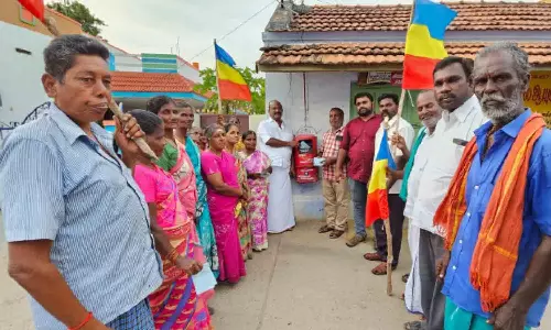 வன்னியர்களுக்கு 10.5 சதவீத இட ஒதுக்கீடு கோரி முதல்-அமைச்சர் மு.க.ஸ்டாலினுக்கு  பா.ம.க.வினர் கடிதம்