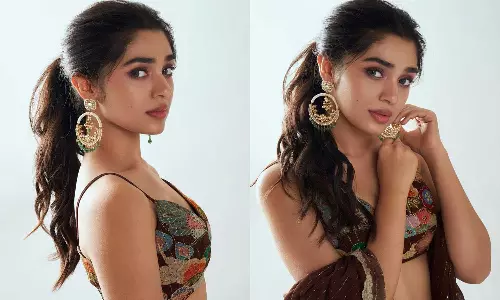 ரசிகர்கள் மனதை கொள்ளையடிக்கும் கீர்த்தி ஷெட்டியின் கவர்ச்சி புகைப்படங்கள்