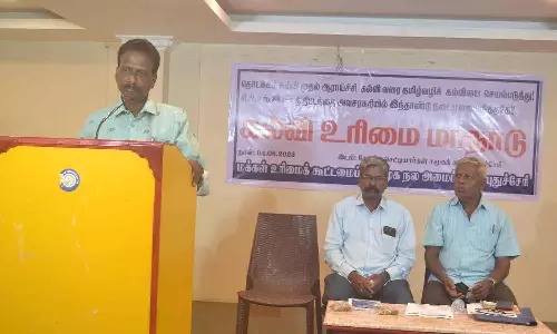 சி.பி.எஸ்.இ. பாடத்தை அவசரகதியில்  செயல்படுத்தக்கூடாது