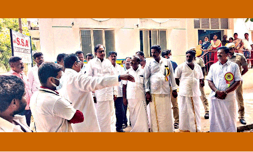 சிங்கம்புணரி அரசு ஆஸ்பத்திரியில் டயாலிசிஸ் சிகிச்சை பிரிவு கட்டிடம்