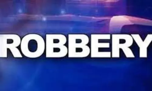 கோவையில் பெயிண்டர் வீட்டில் நகை -பணம் கொள்ளை