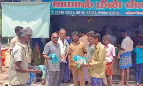 நெல்லை மண்டலத்தில் இறைச்சி கடைகளில் 27 கிலோ பிளாஸ்டிக் பைகள் பறிமுதல்-மாநகராட்சி சுகாதாரத்துறையினர் அதிரடி நடவடிக்கை