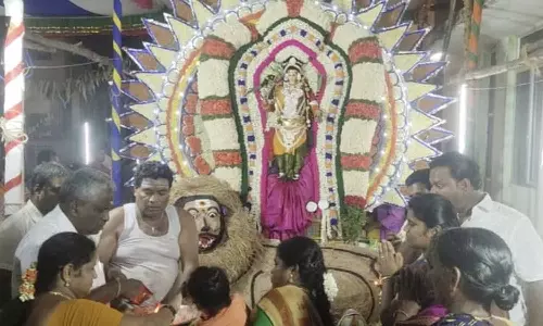 ஆரணி அருள்மிகு ஸ்ரீ காமம்மா-மாரய்யா திருக்கோவிலில் காப்புக் கட்டி விரதம்