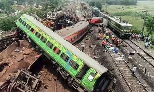 ஒடிசா ரெயில் விபத்து- சிபிஐ விசாரணைக்கு ரெயில்வே வாரியம் பரிந்துரை