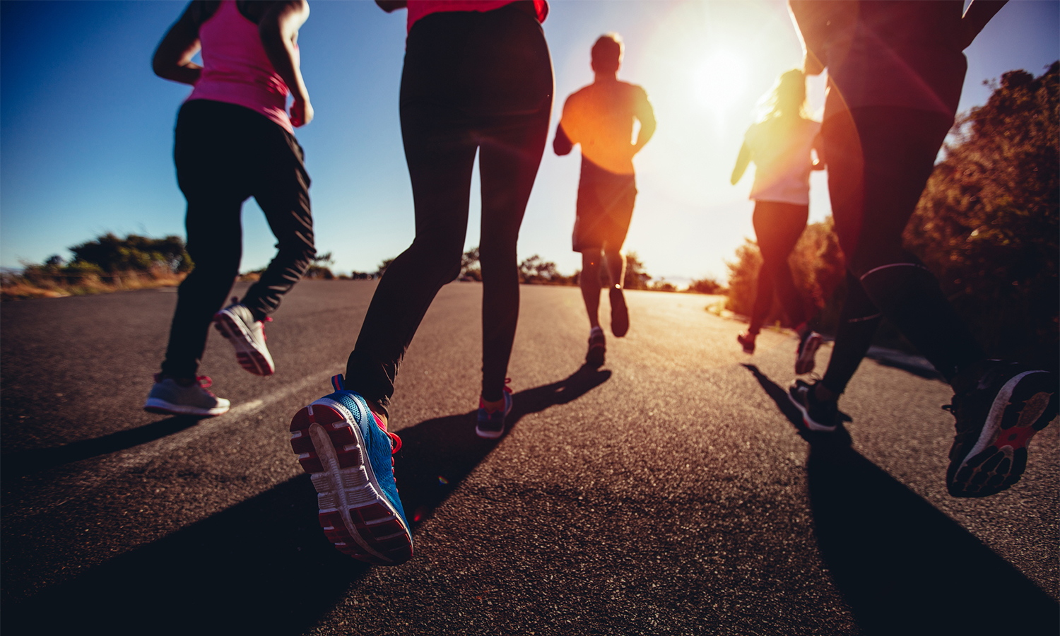 அதிகாலை  நடைப்பயிற்சி உடல் எடையை குறைக்க உதவும்