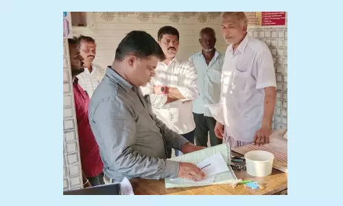 விடுதிகளில் தங்கும் வாடகை கட்டண பட்டியல் வைக்காவிட்டால் உரிமம் ரத்து-தாசில்தார்