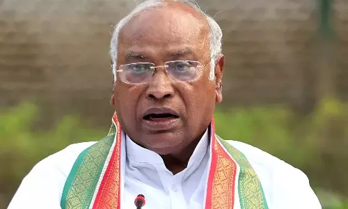 ஒடிசா ரெயில் விபத்து: பிரதமர் மோடிக்கு மல்லிகார்ஜுன கார்கே கடிதம்