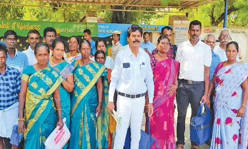 மணிமுத்தாறு பேரூராட்சியில் நம்பிக்கை இல்லா தீர்மானம் கொண்டு வரவேண்டும்- கவுன்சிலர்- பொதுமக்கள் மனு